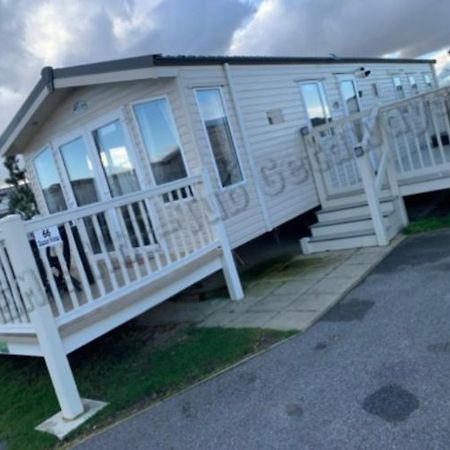 Jems Hot-Tub Getaways 8 Berth At Tattershall Lakes Exterior foto