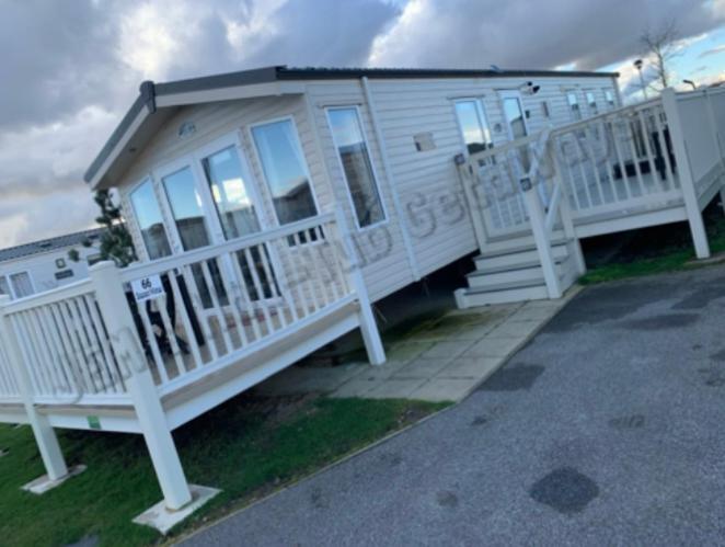 Jems Hot-Tub Getaways 8 Berth At Tattershall Lakes Exterior foto